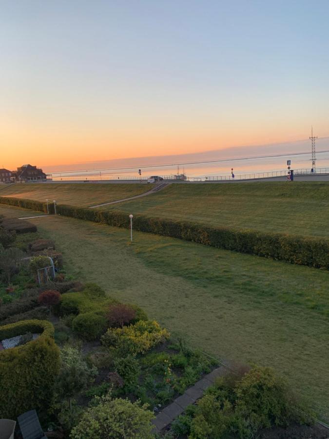 شقة Fewo Mit Meerblick - Direktzugang Zur Nordsee فيلهلمسهافن المظهر الخارجي الصورة